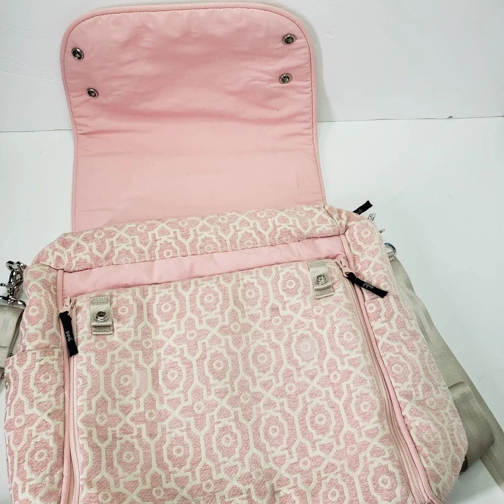 Petunia Pickle Bottom Boxy Backpack Diaper Bag Sweet‎ Pose Pink